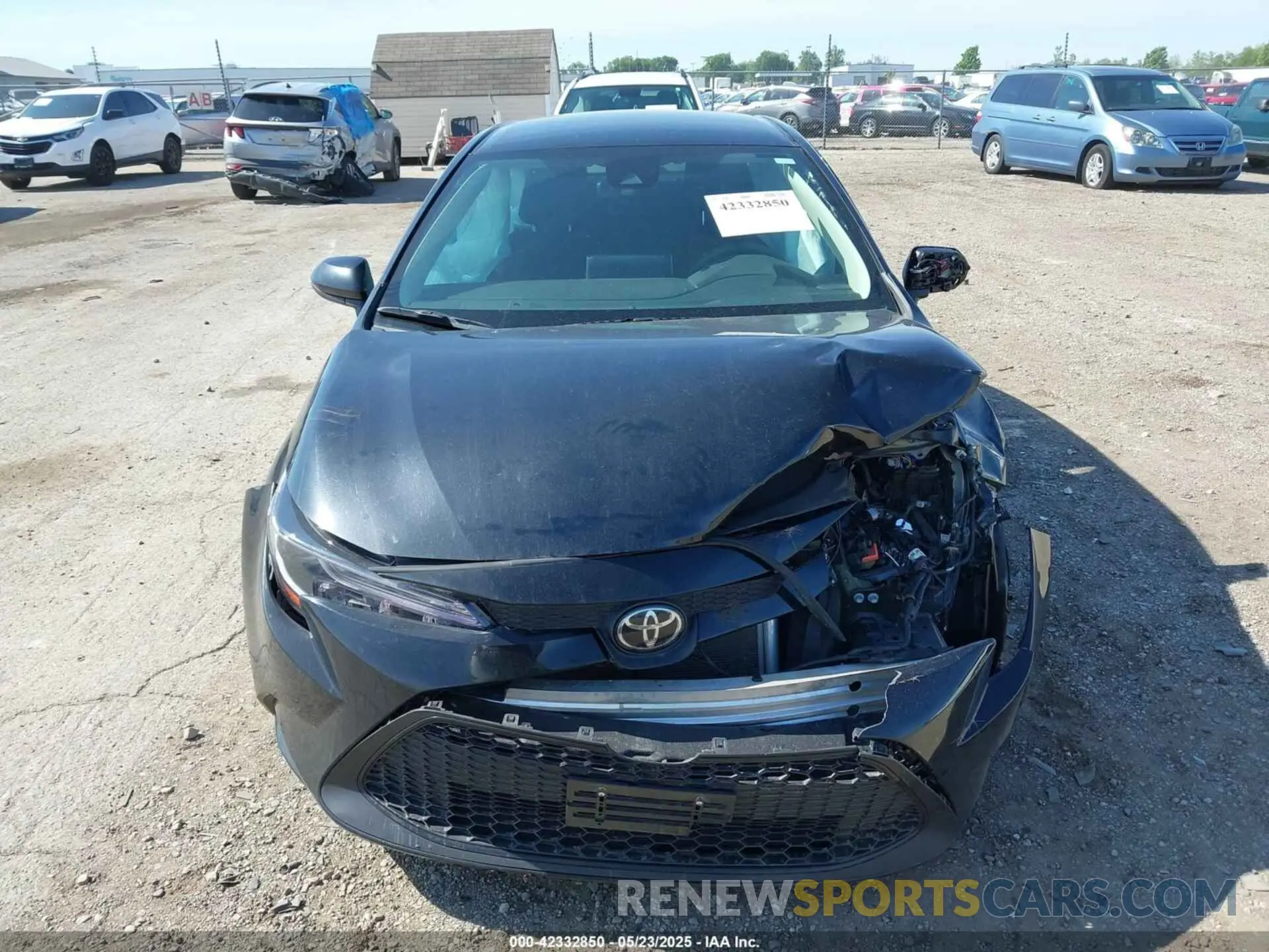 12 Photograph of a damaged car 5YFEPRAE9LP092879 TOYOTA COROLLA 2020