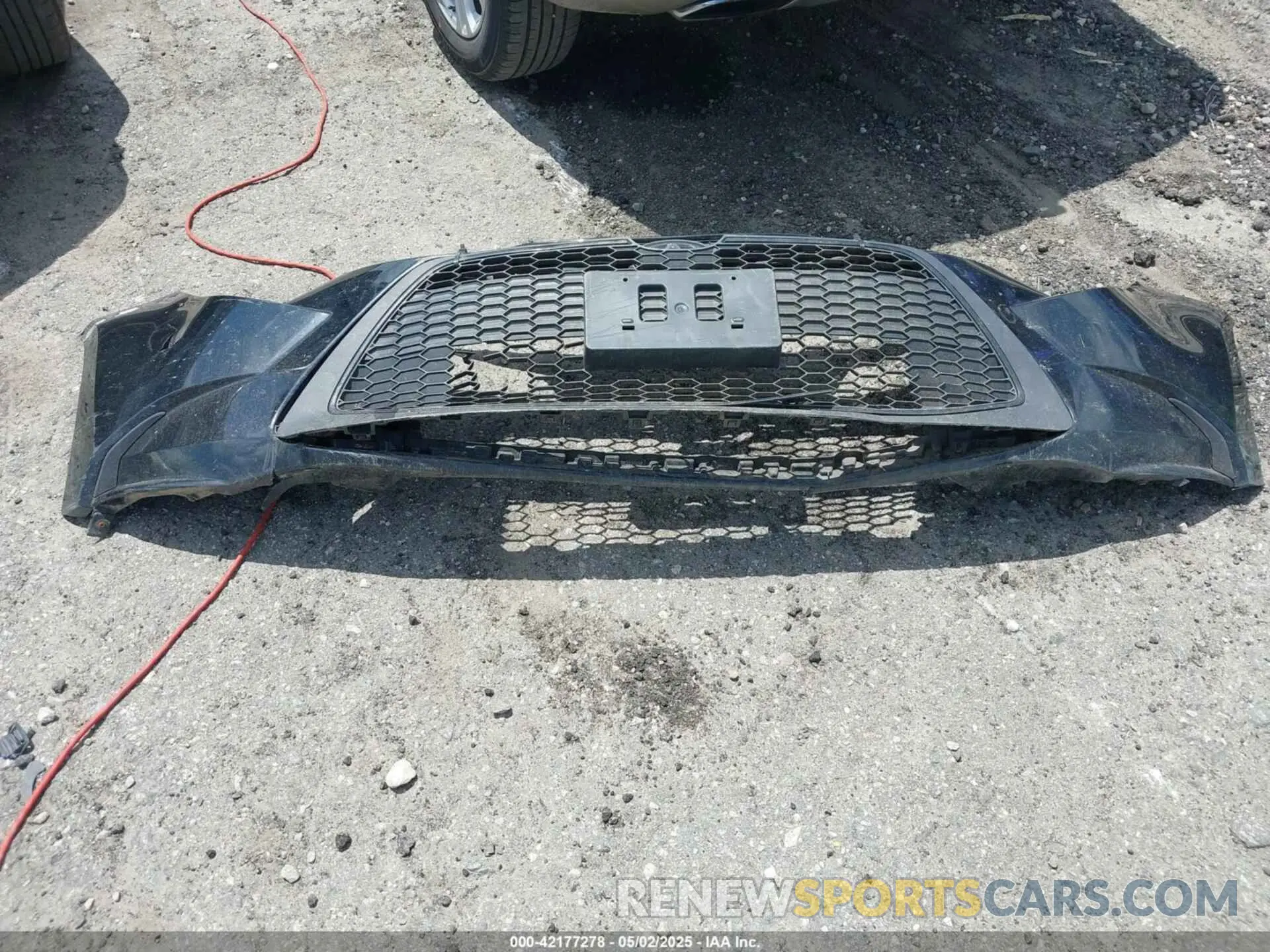 12 Photograph of a damaged car 5YFEPRAE9LP095250 TOYOTA COROLLA 2020