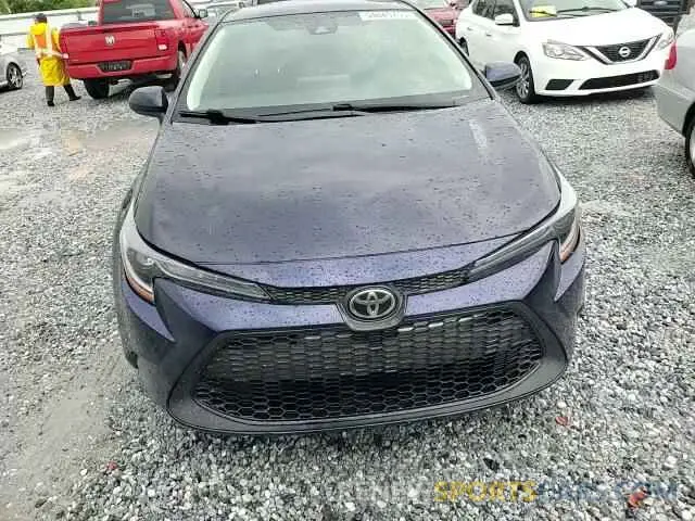 13 Photograph of a damaged car 5YFEPRAE9LP106800 TOYOTA COROLLA 2020