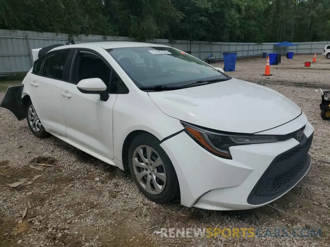 4 Photograph of a damaged car 5YFEPRAE9LP109471 TOYOTA COROLLA 2020