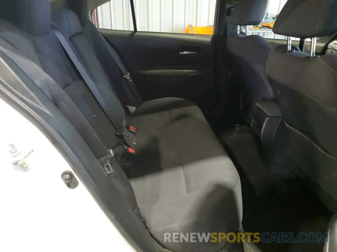 11 Photograph of a damaged car 5YFEPRAE9LP110488 TOYOTA COROLLA 2020