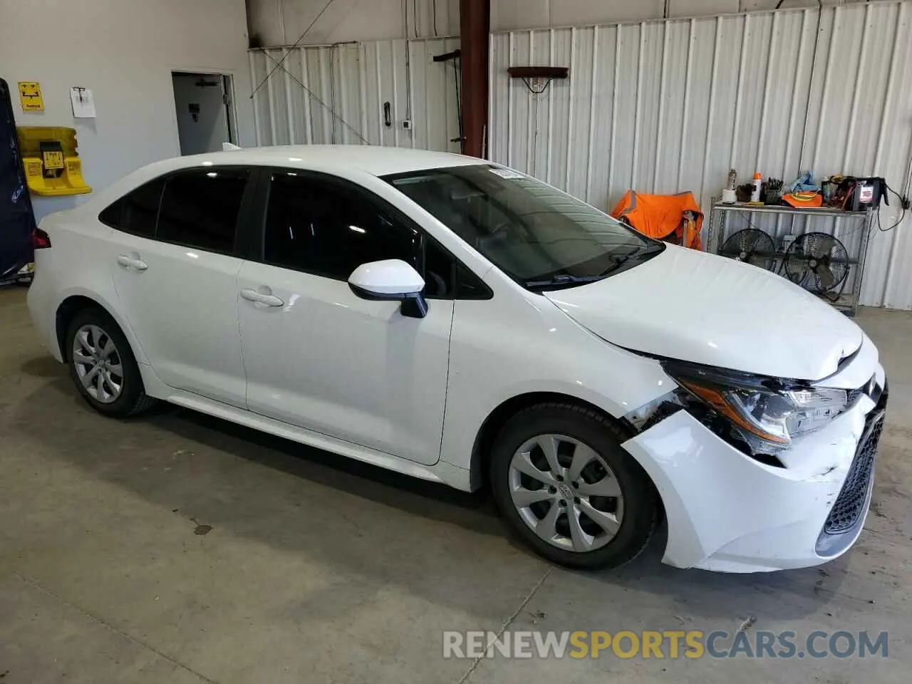 4 Photograph of a damaged car 5YFEPRAE9LP110488 TOYOTA COROLLA 2020