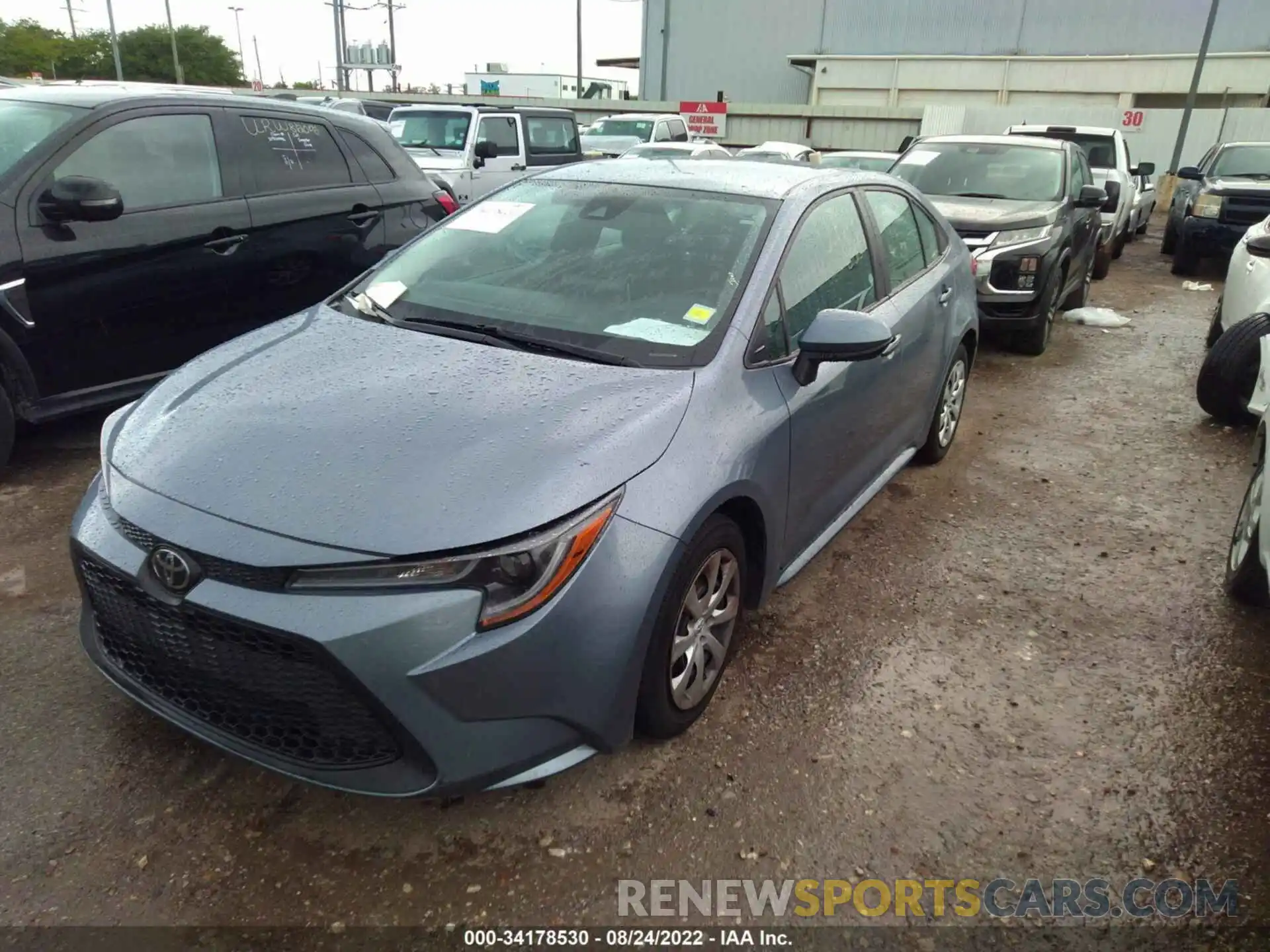 2 Photograph of a damaged car 5YFEPRAE9LP117179 TOYOTA COROLLA 2020