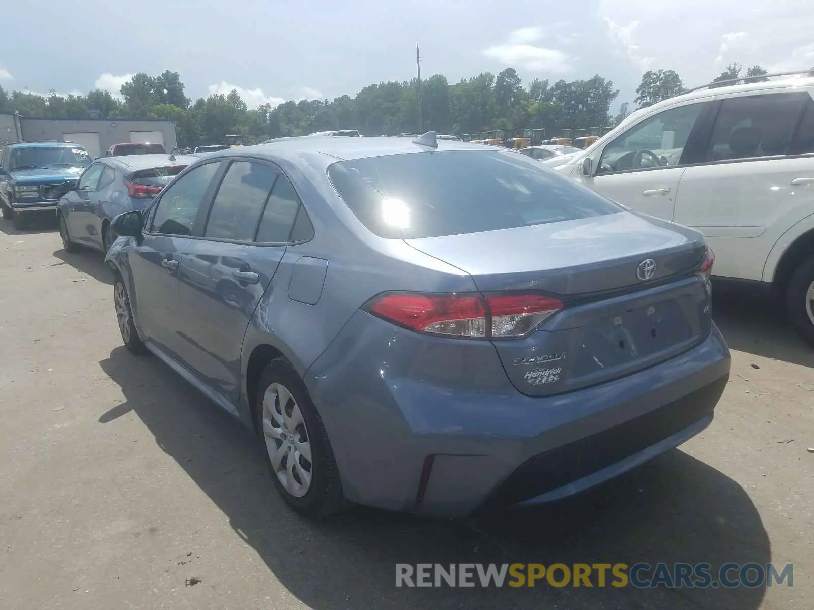 3 Photograph of a damaged car 5YFEPRAE9LP123824 TOYOTA COROLLA 2020