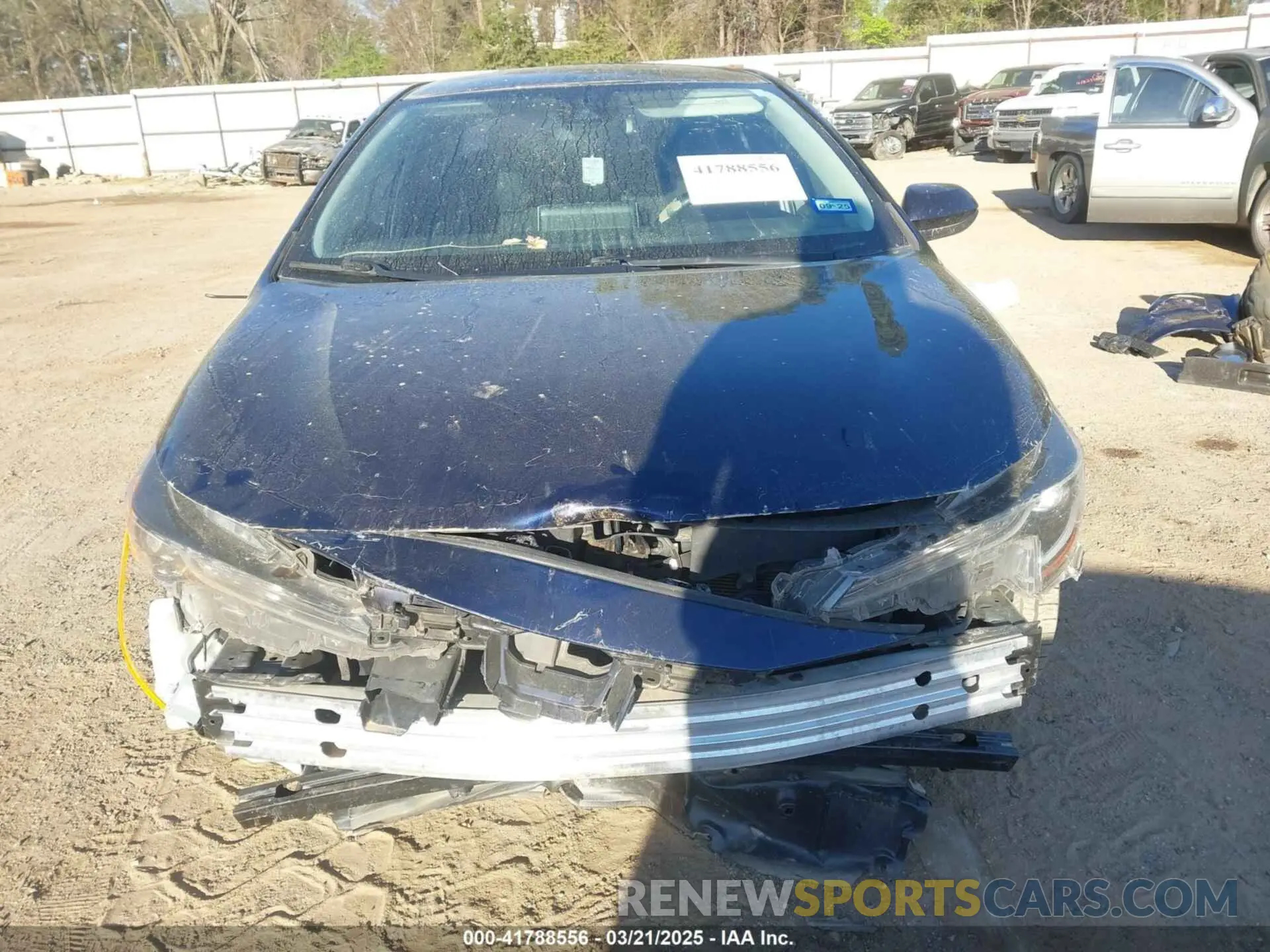 6 Photograph of a damaged car 5YFEPRAE9LP124228 TOYOTA COROLLA 2020