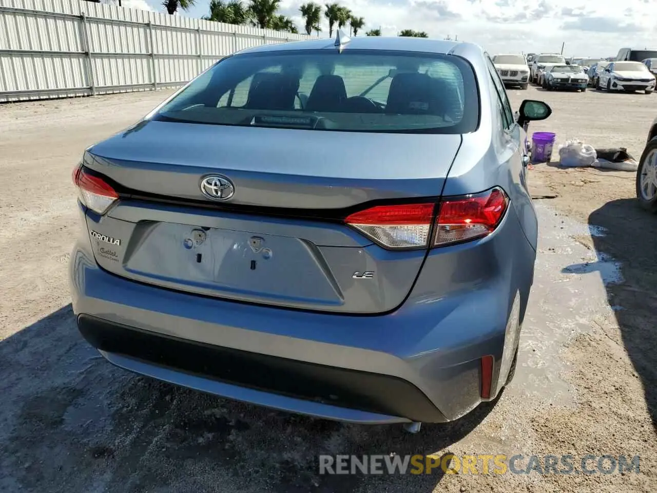 6 Photograph of a damaged car 5YFEPRAE9LP129428 TOYOTA COROLLA 2020