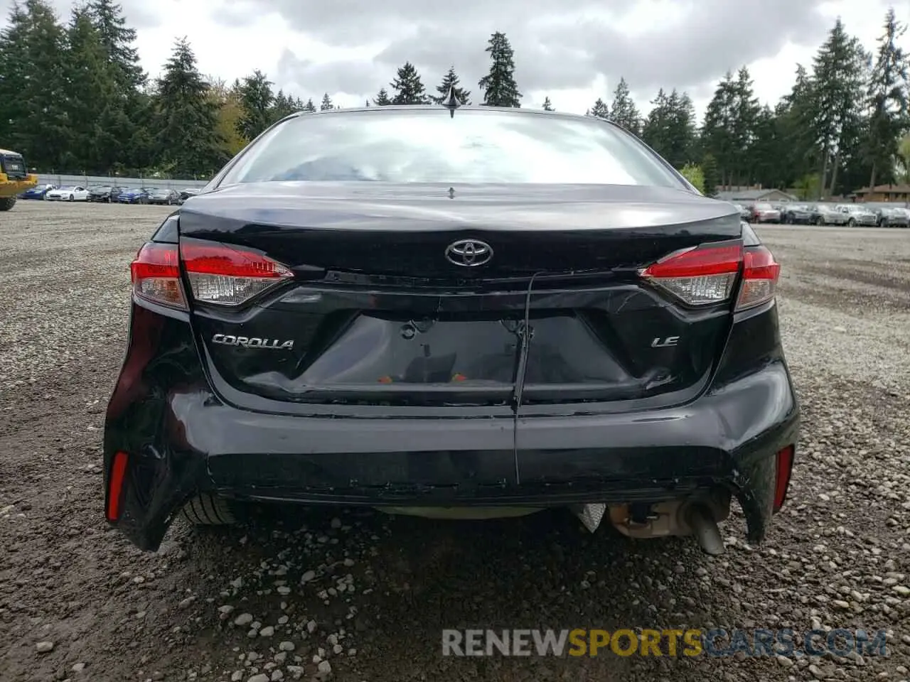 6 Photograph of a damaged car 5YFEPRAE9LP141000 TOYOTA COROLLA 2020