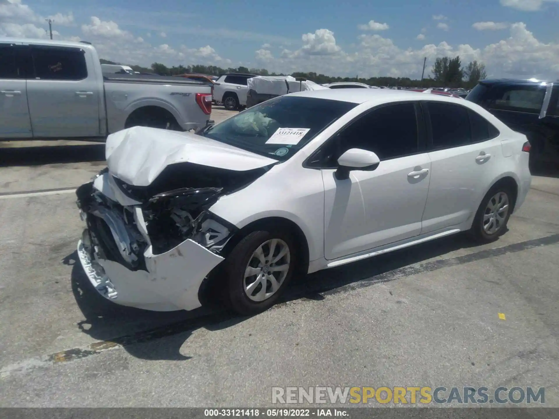 2 Photograph of a damaged car 5YFEPRAEXLP011517 TOYOTA COROLLA 2020