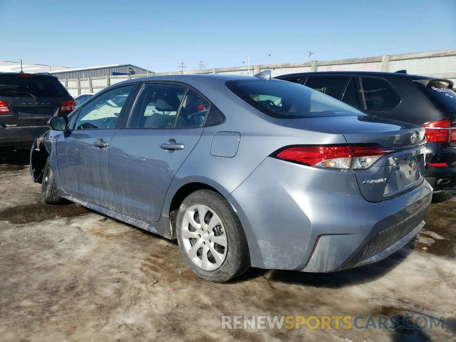 3 Photograph of a damaged car 5YFEPRAEXLP024056 TOYOTA COROLLA 2020