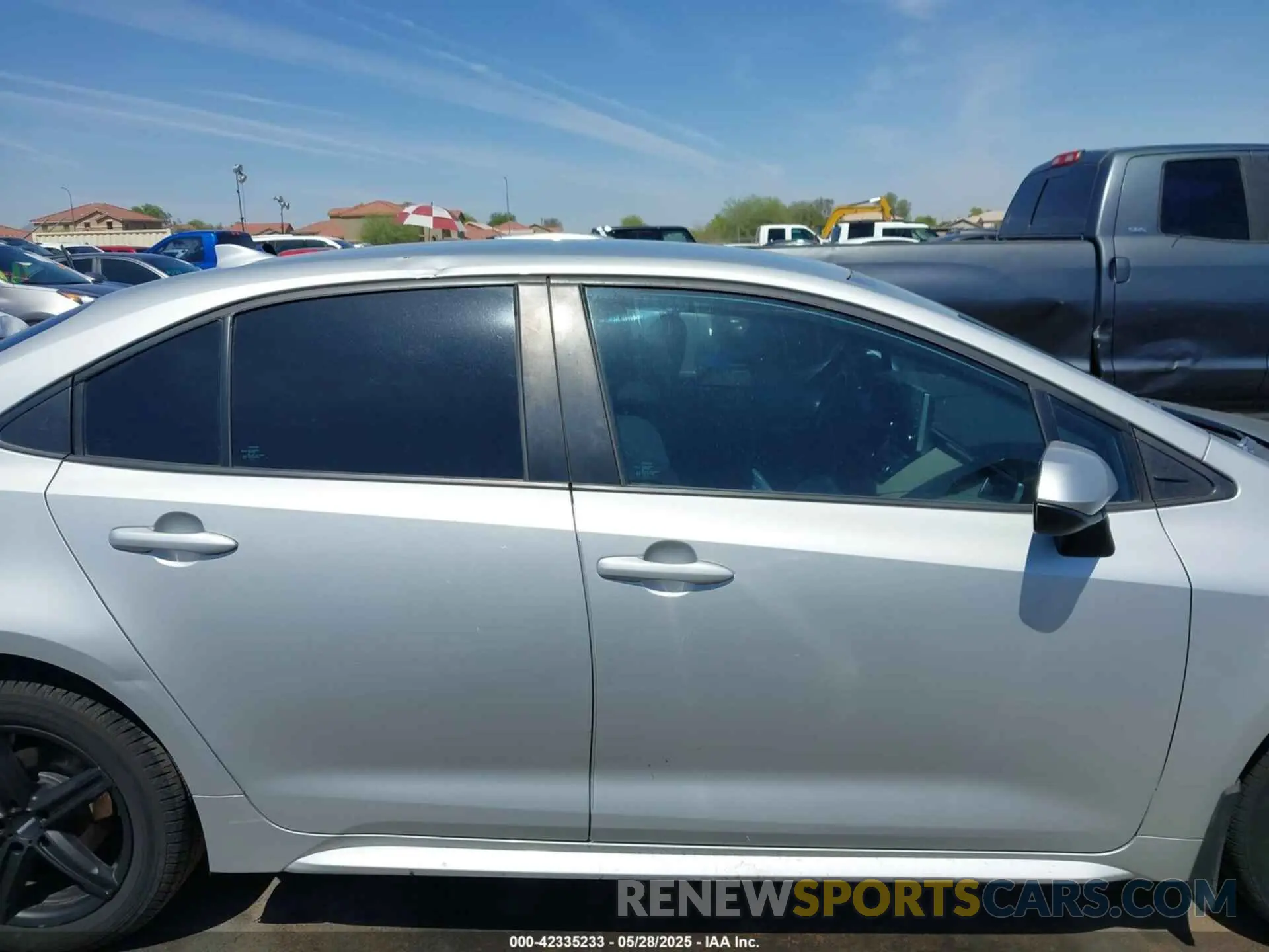 14 Photograph of a damaged car 5YFEPRAEXLP028690 TOYOTA COROLLA 2020