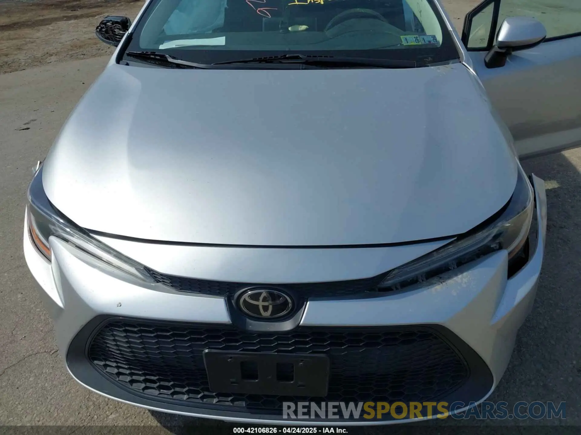 10 Photograph of a damaged car 5YFEPRAEXLP028821 TOYOTA COROLLA 2020