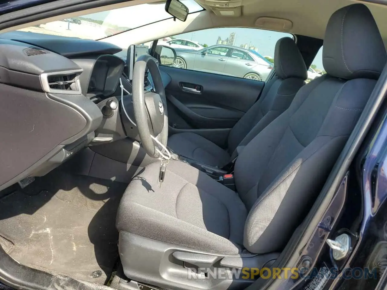 7 Photograph of a damaged car 5YFEPRAEXLP054934 TOYOTA COROLLA 2020