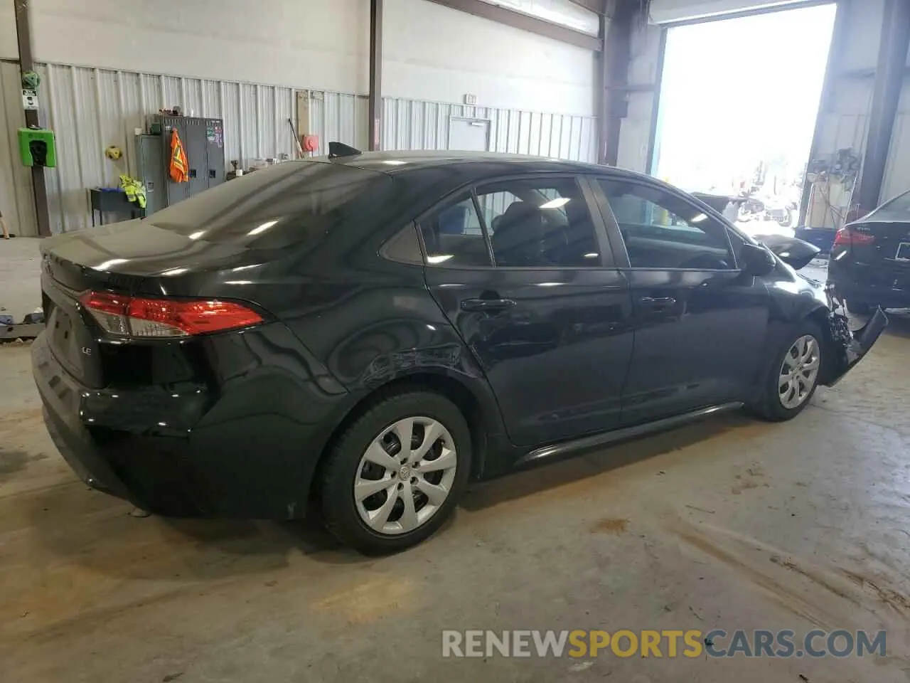 3 Photograph of a damaged car 5YFEPRAEXLP056537 TOYOTA COROLLA 2020