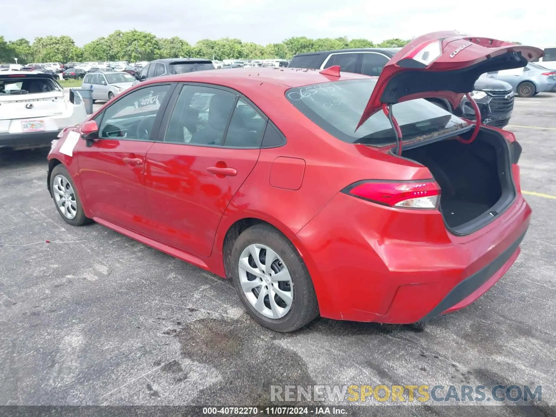 3 Photograph of a damaged car 5YFEPRAEXLP065951 TOYOTA COROLLA 2020