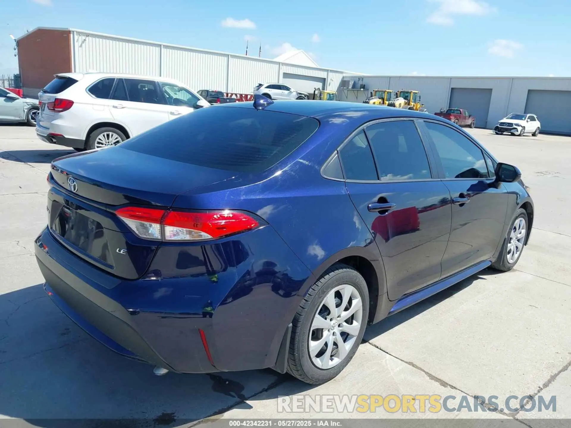 4 Photograph of a damaged car 5YFEPRAEXLP067683 TOYOTA COROLLA 2020