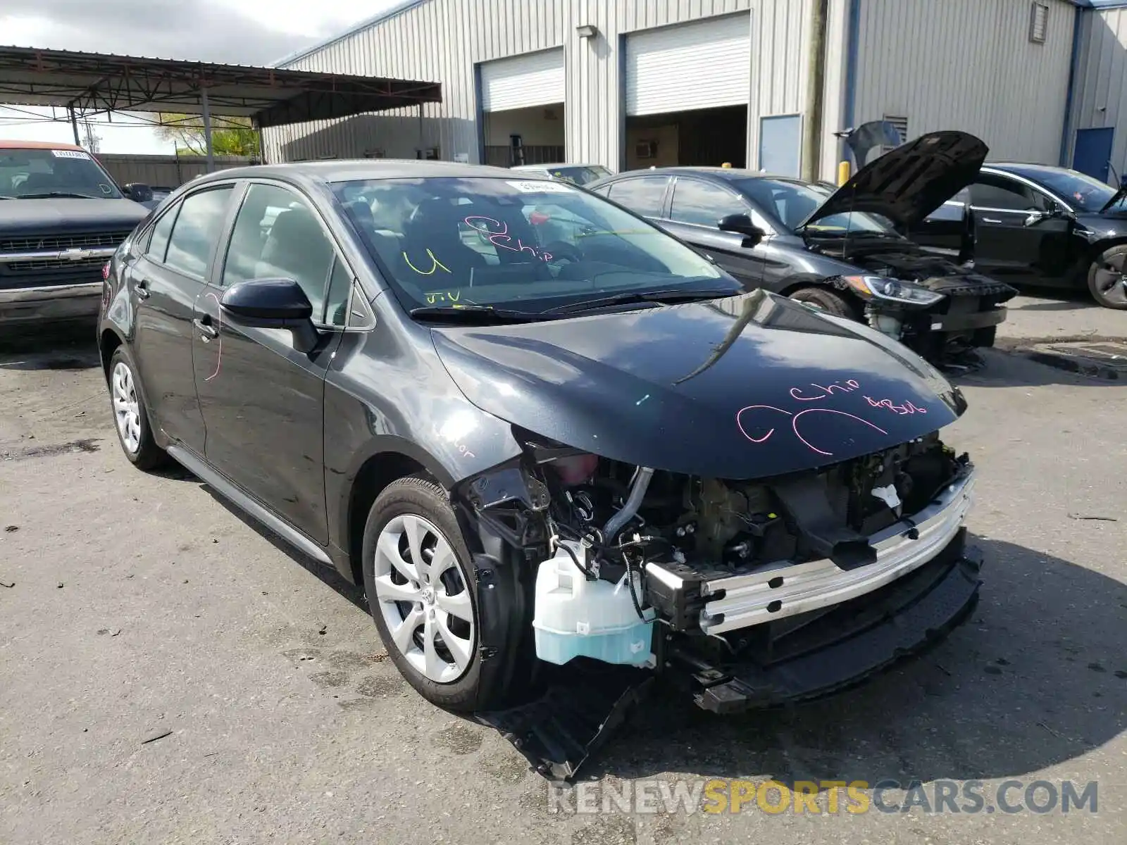 1 Photograph of a damaged car 5YFEPRAEXLP069319 TOYOTA COROLLA 2020