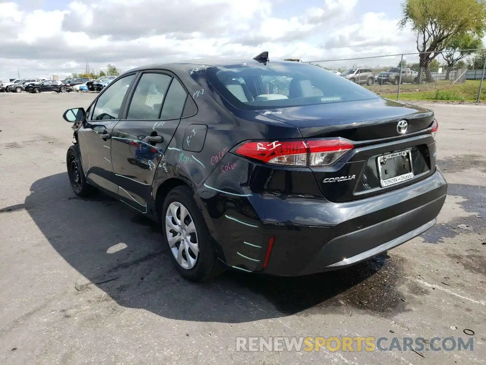 3 Photograph of a damaged car 5YFEPRAEXLP069319 TOYOTA COROLLA 2020