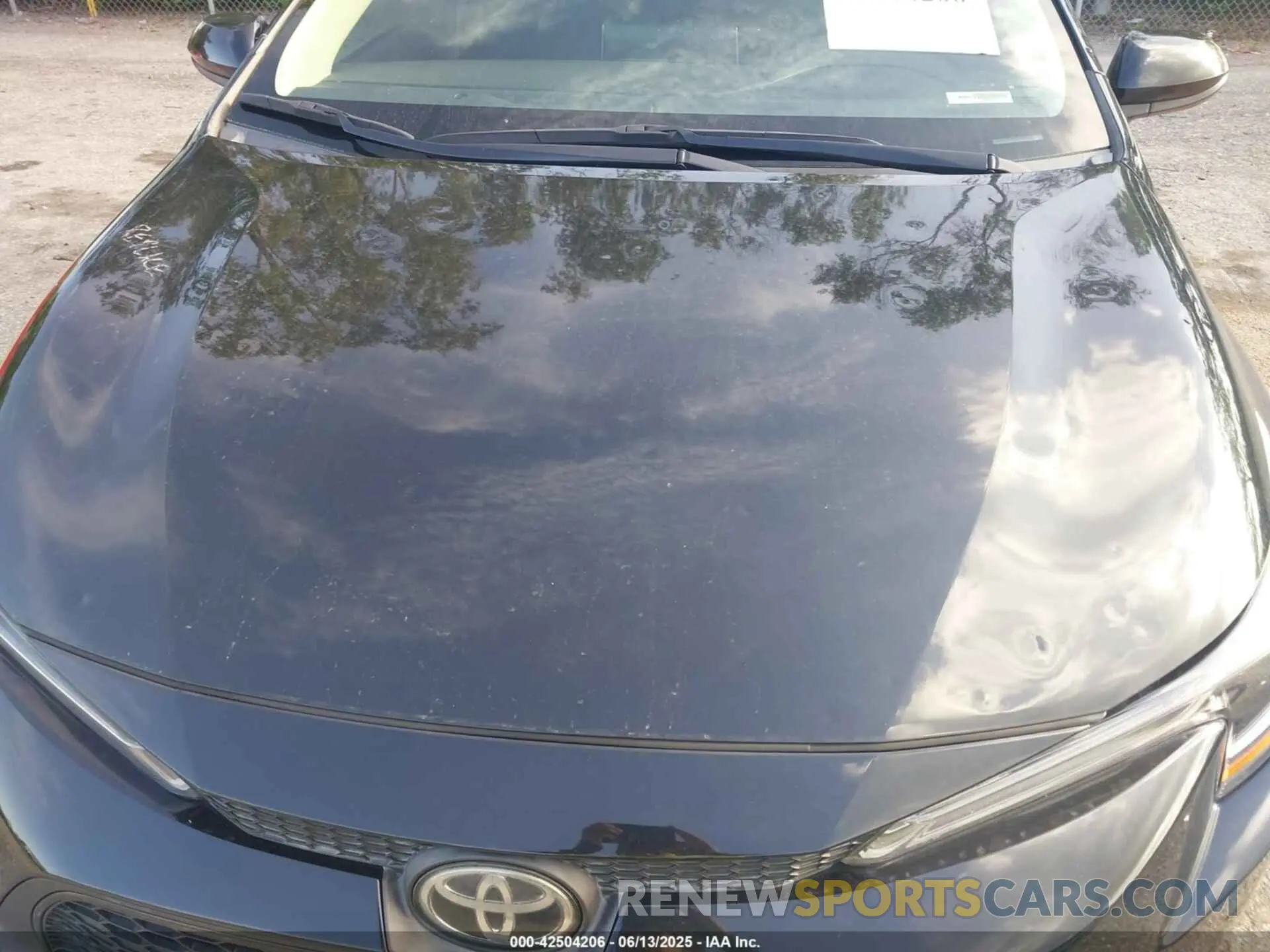 6 Photograph of a damaged car 5YFEPRAEXLP069868 TOYOTA COROLLA 2020