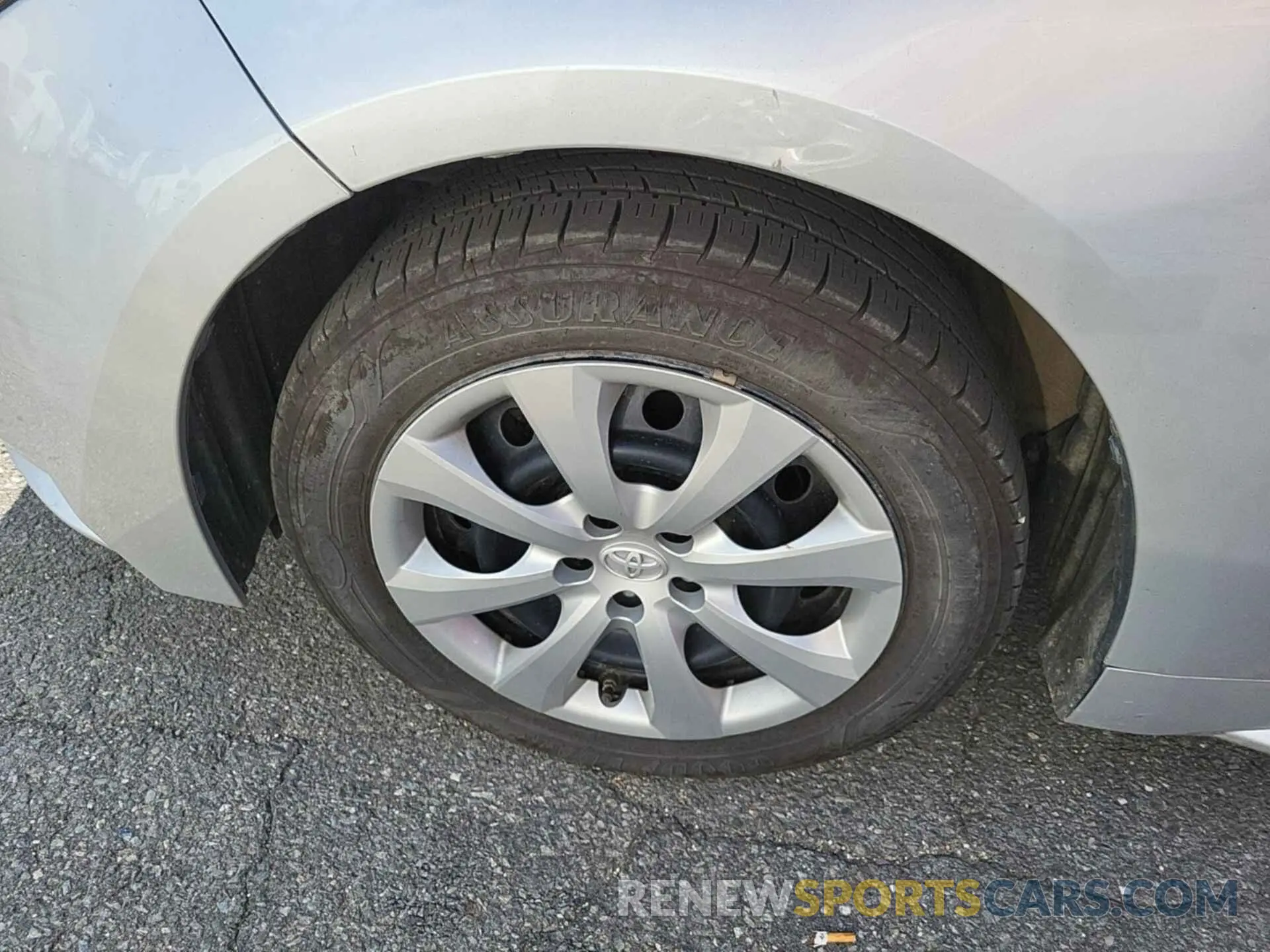 14 Photograph of a damaged car 5YFEPRAEXLP076660 TOYOTA COROLLA 2020