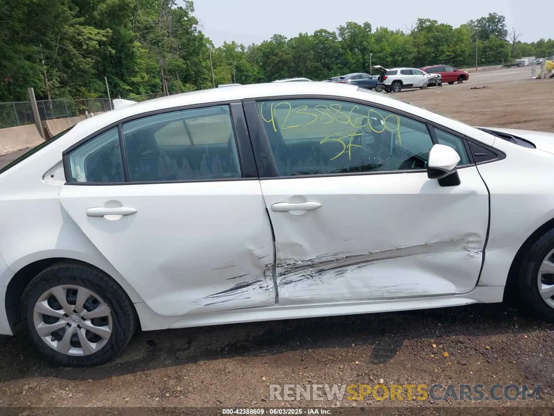 6 Photograph of a damaged car 5YFEPRAEXLP079901 TOYOTA COROLLA 2020