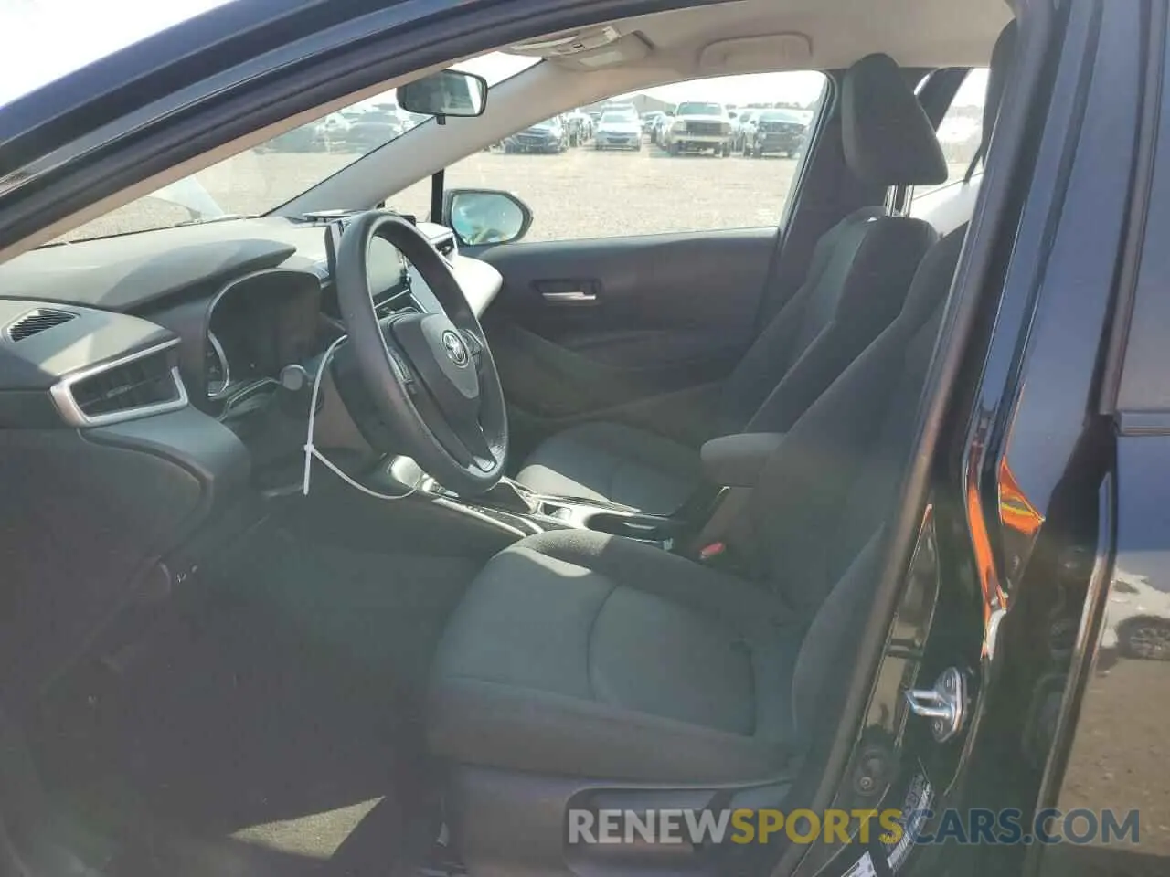 7 Photograph of a damaged car 5YFEPRAEXLP083141 TOYOTA COROLLA 2020