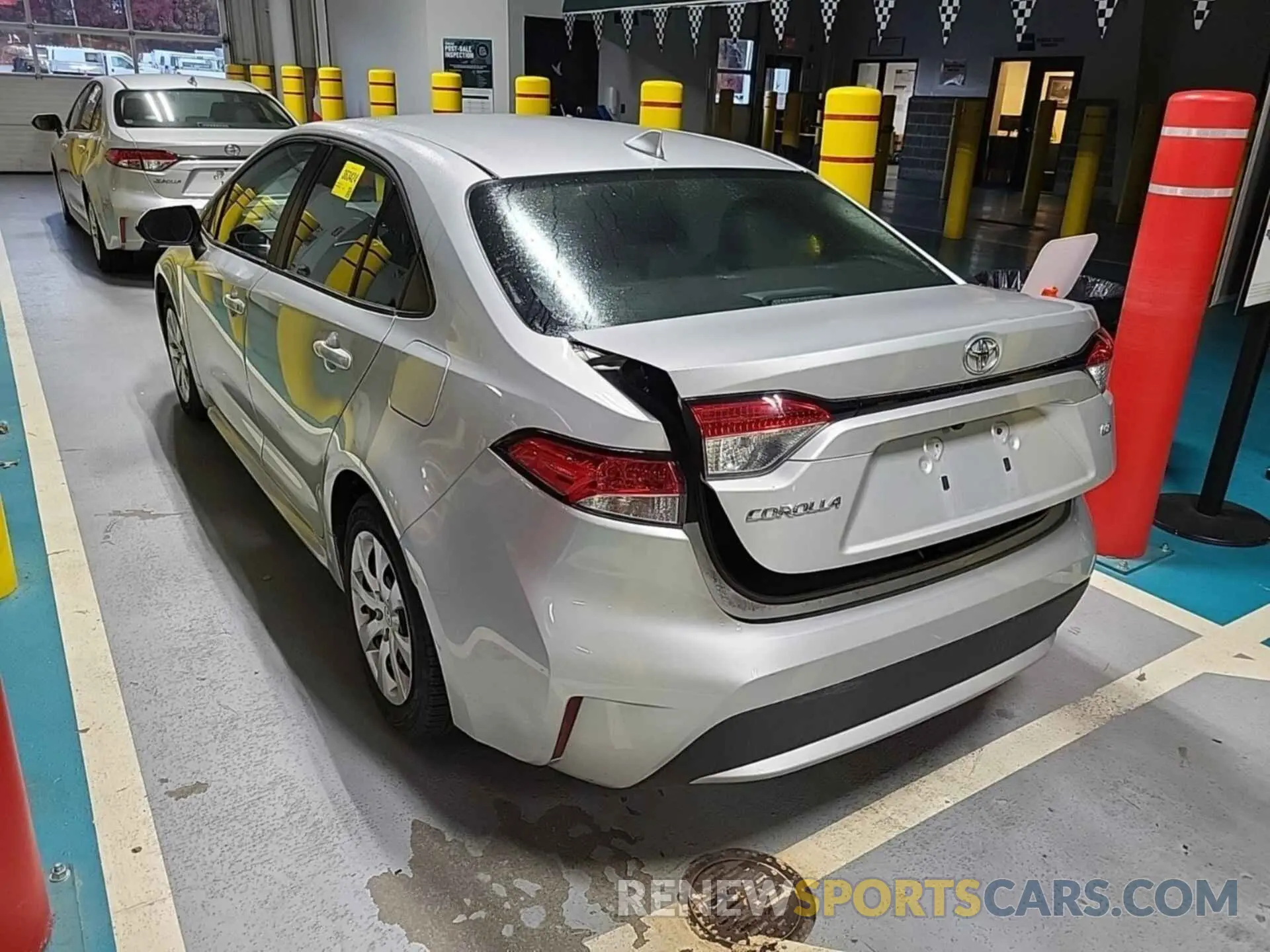 13 Photograph of a damaged car 5YFEPRAEXLP086007 TOYOTA COROLLA 2020