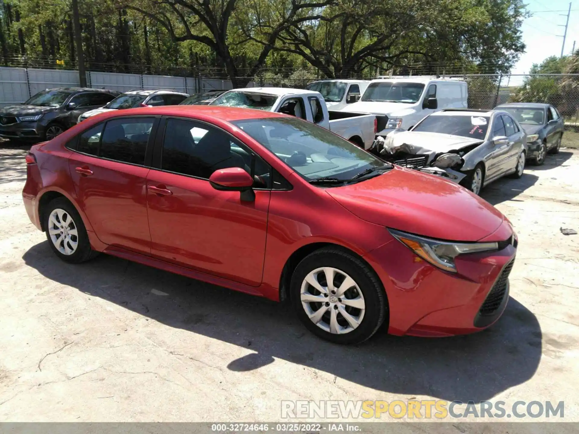 1 Photograph of a damaged car 5YFEPRAEXLP098562 TOYOTA COROLLA 2020