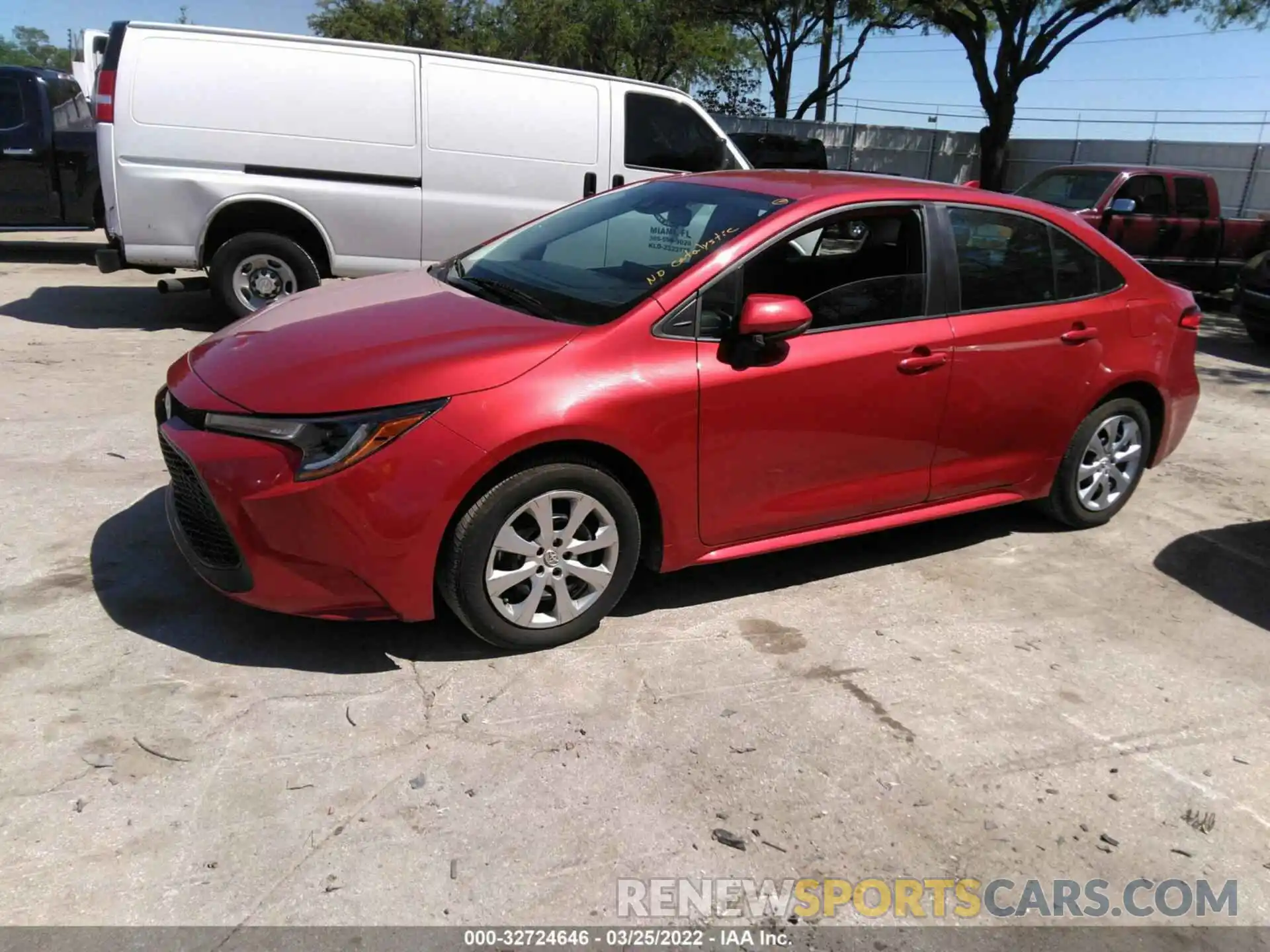 2 Photograph of a damaged car 5YFEPRAEXLP098562 TOYOTA COROLLA 2020