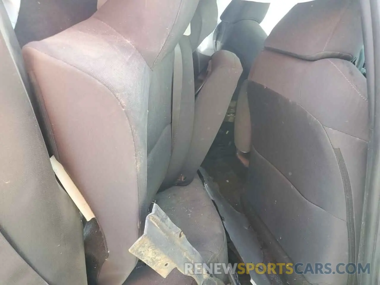 10 Photograph of a damaged car 5YFEPRAEXLP099047 TOYOTA COROLLA 2020