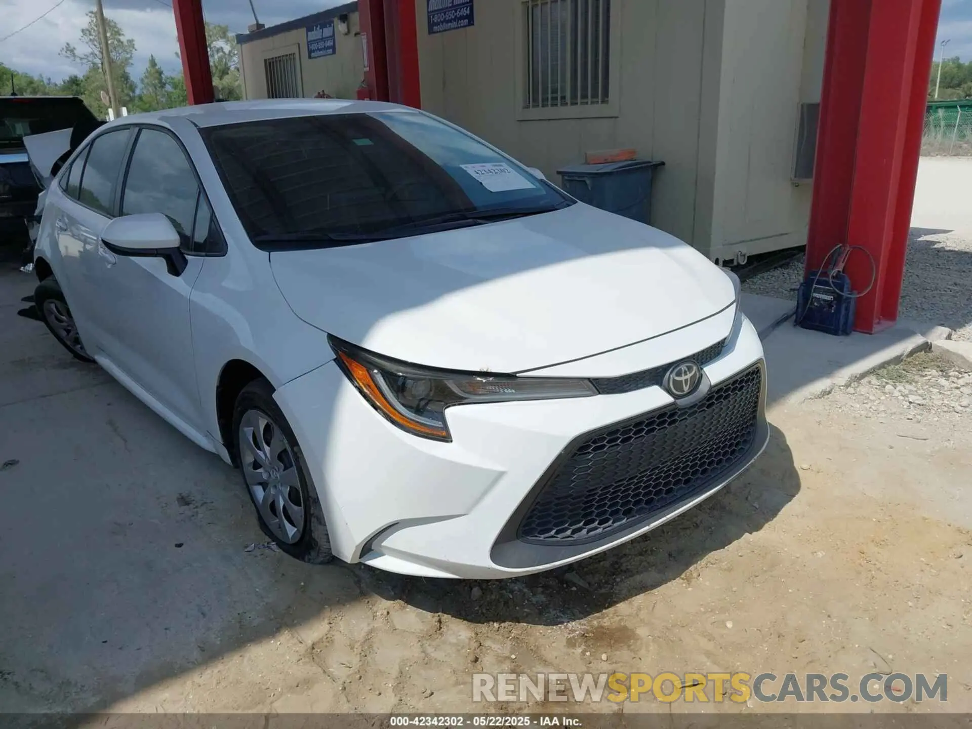 1 Photograph of a damaged car 5YFEPRAEXLP101119 TOYOTA COROLLA 2020