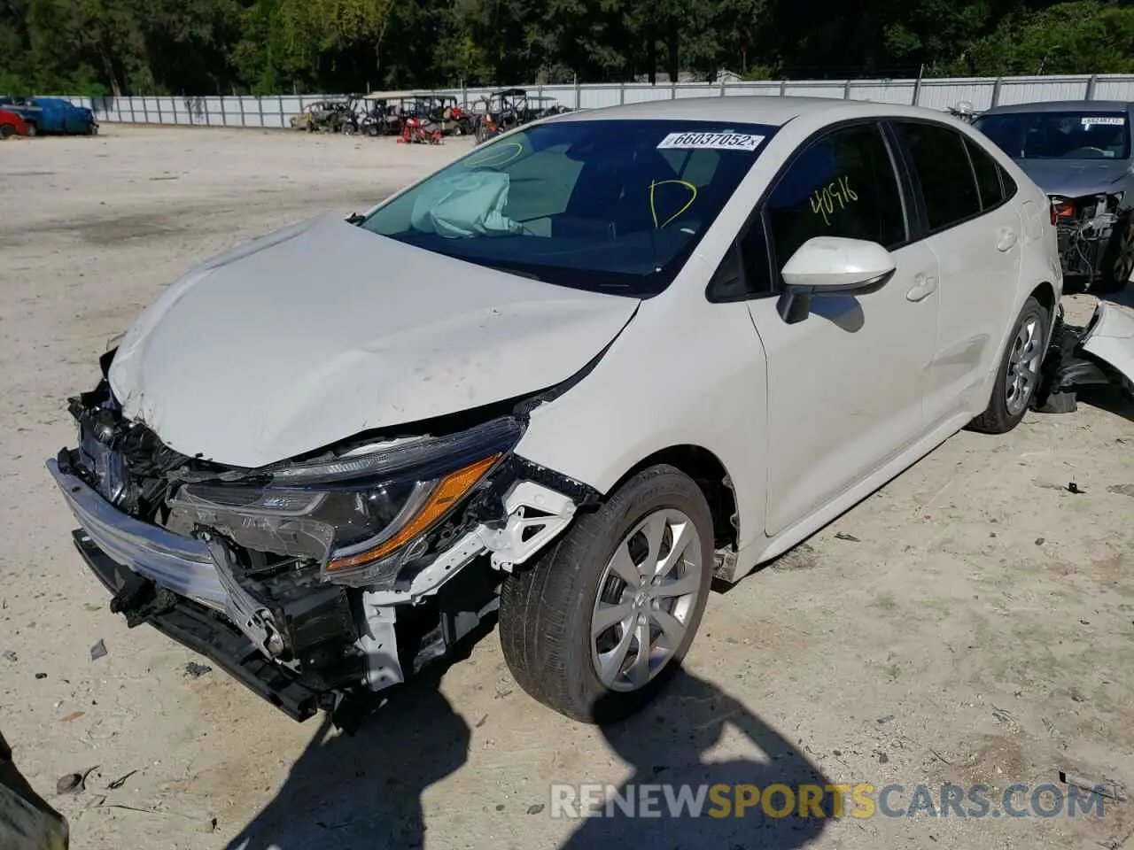 2 Photograph of a damaged car 5YFEPRAEXLP101945 TOYOTA COROLLA 2020
