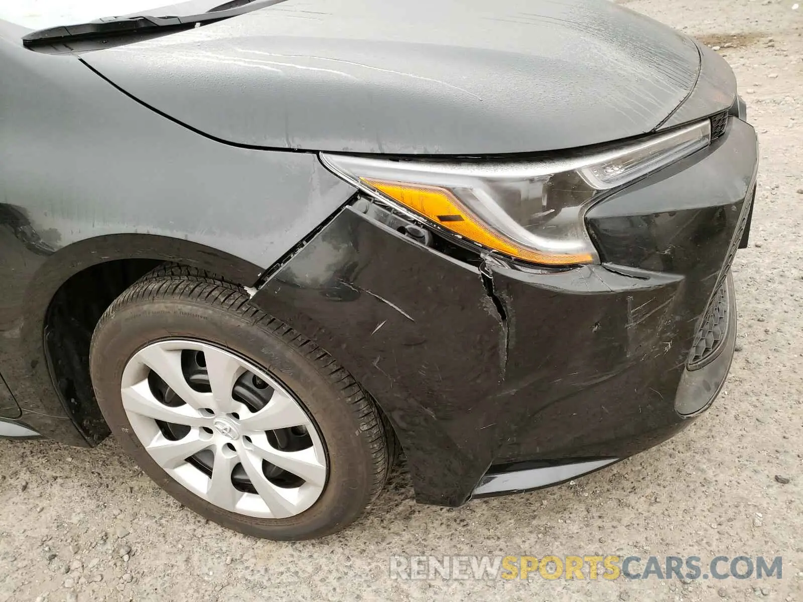 9 Photograph of a damaged car 5YFEPRAEXLP102223 TOYOTA COROLLA 2020