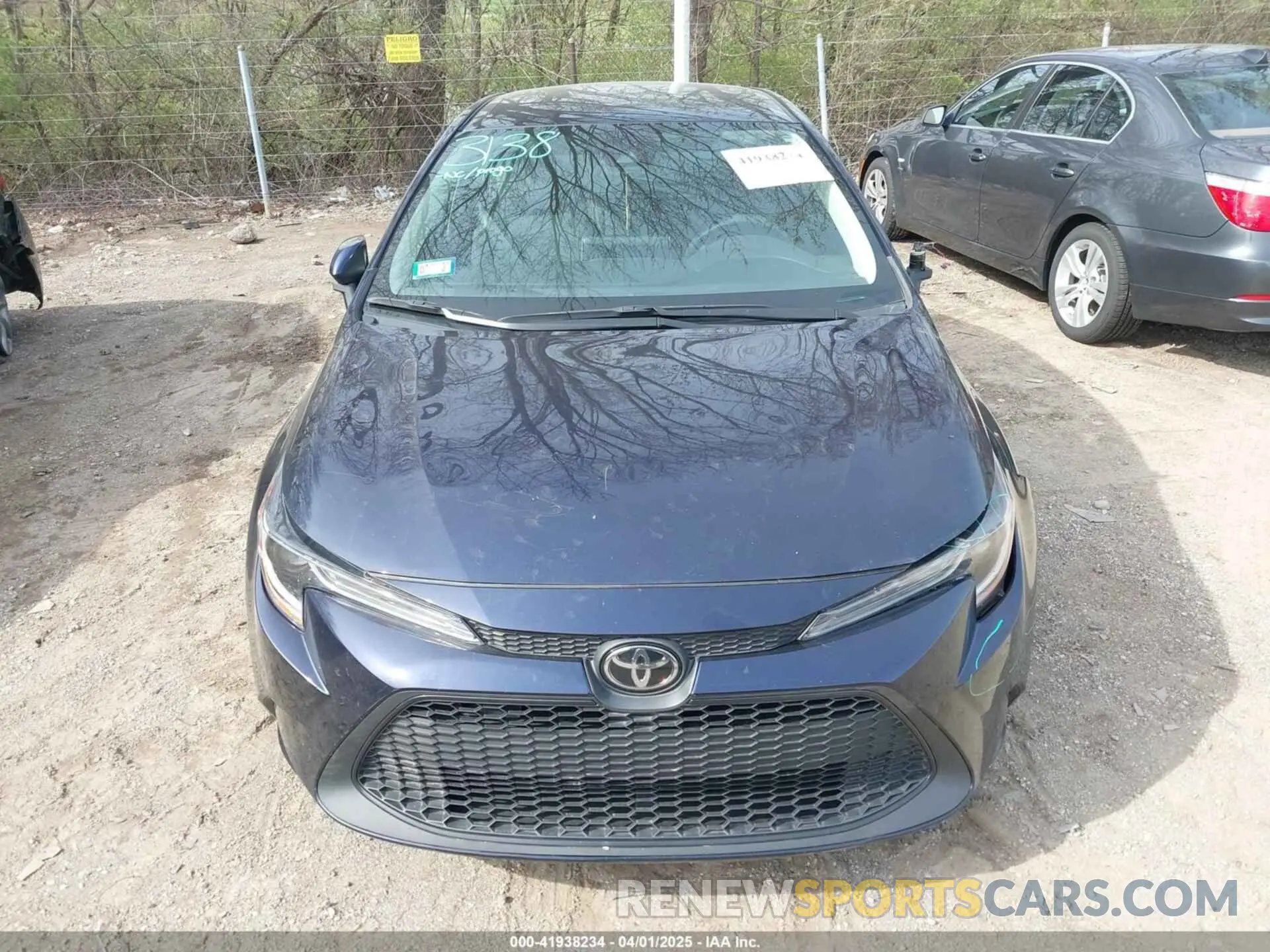 12 Photograph of a damaged car 5YFEPRAEXLP103873 TOYOTA COROLLA 2020