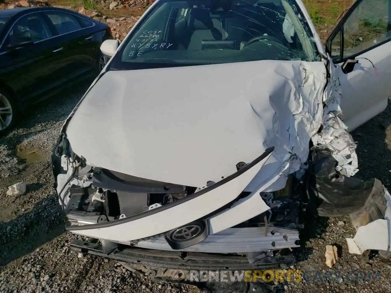 7 Photograph of a damaged car 5YFEPRAEXLP105803 TOYOTA COROLLA 2020