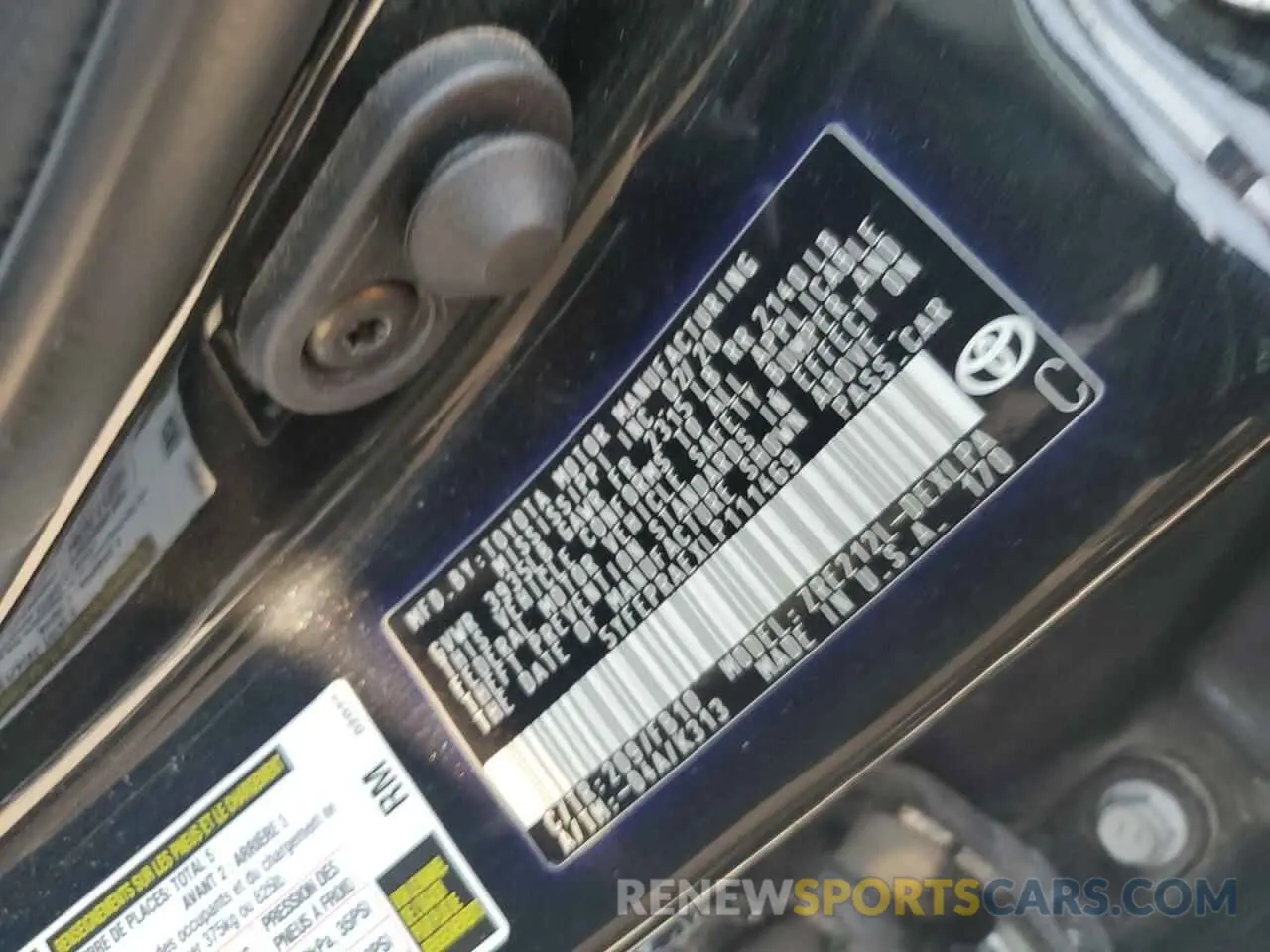 12 Photograph of a damaged car 5YFEPRAEXLP111469 TOYOTA COROLLA 2020