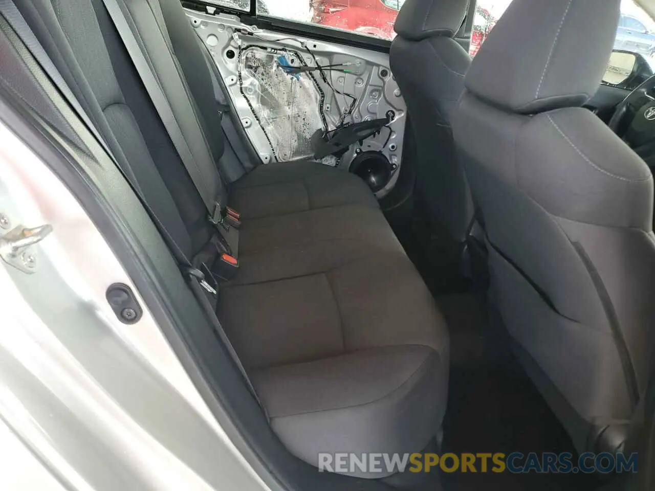 10 Photograph of a damaged car 5YFEPRAEXLP121144 TOYOTA COROLLA 2020