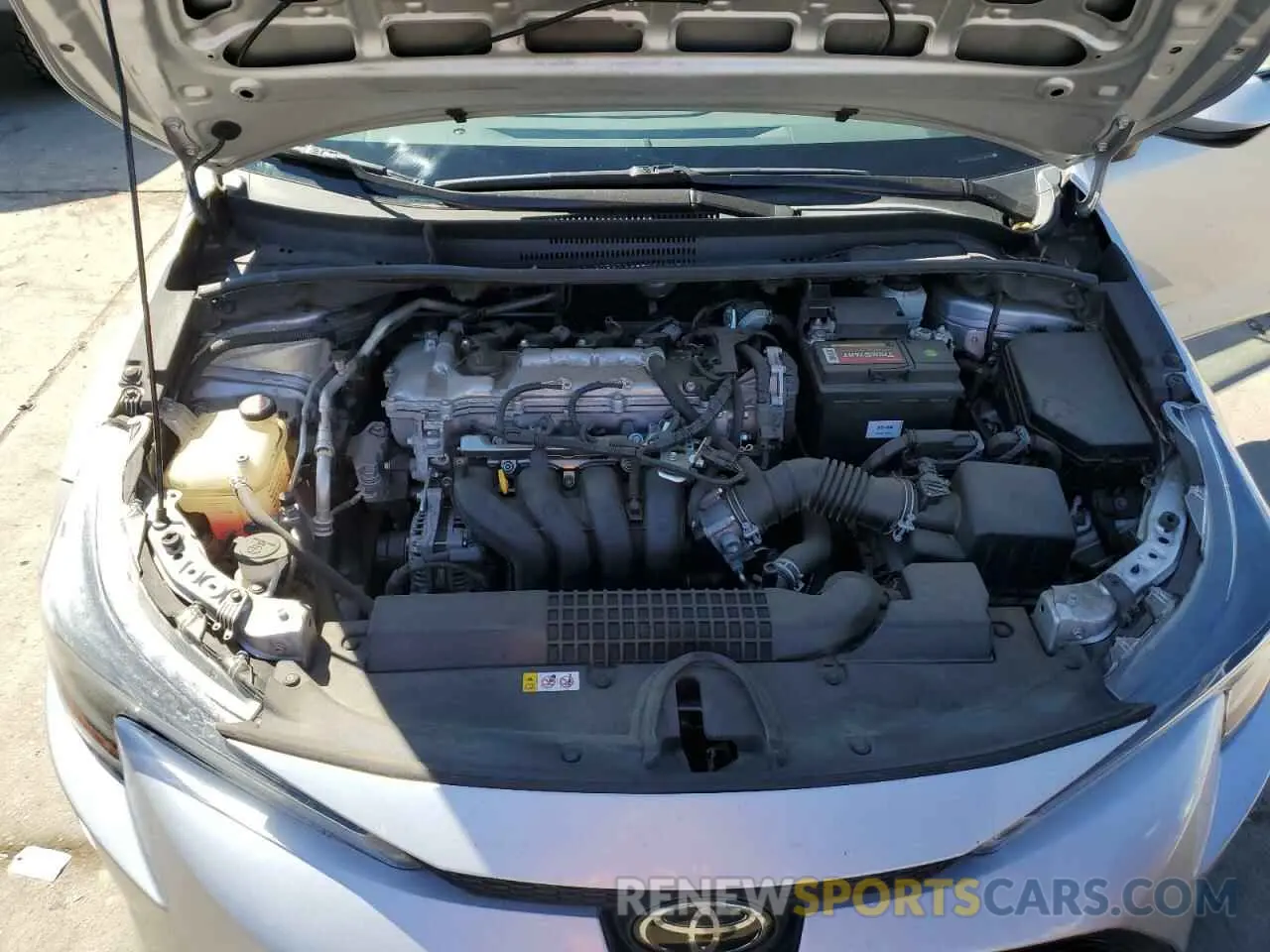 11 Photograph of a damaged car 5YFEPRAEXLP121743 TOYOTA COROLLA 2020