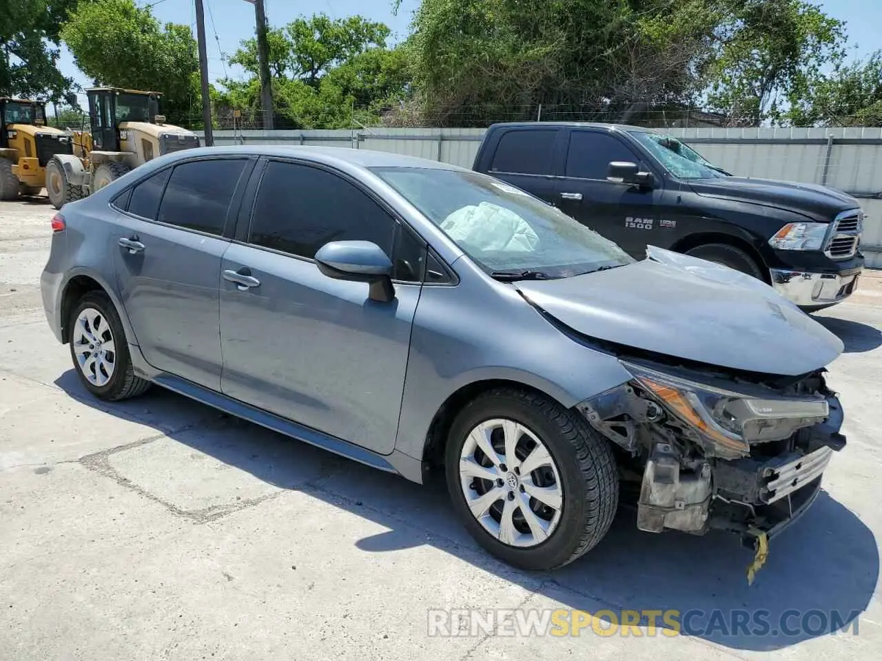 4 Photograph of a damaged car 5YFEPRAEXLP122410 TOYOTA COROLLA 2020