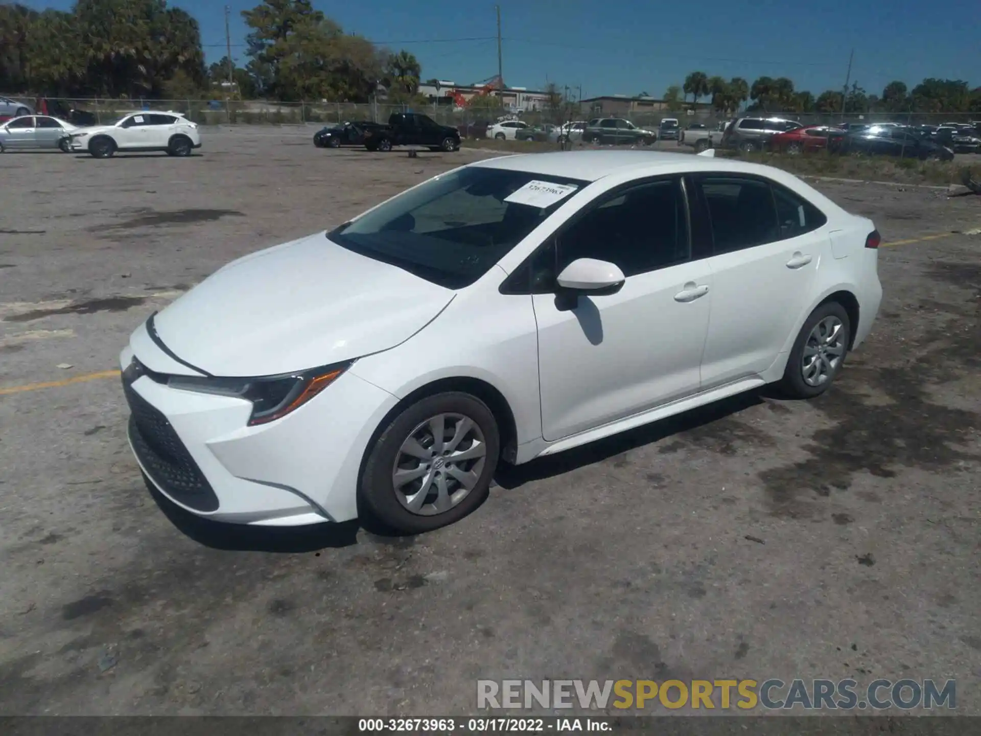 2 Photograph of a damaged car 5YFEPRAEXLP132886 TOYOTA COROLLA 2020