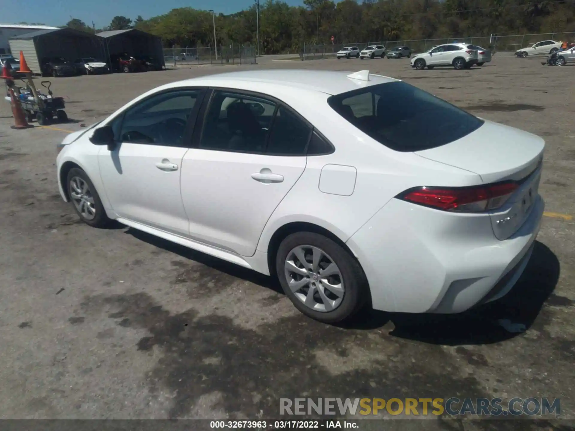 3 Photograph of a damaged car 5YFEPRAEXLP132886 TOYOTA COROLLA 2020