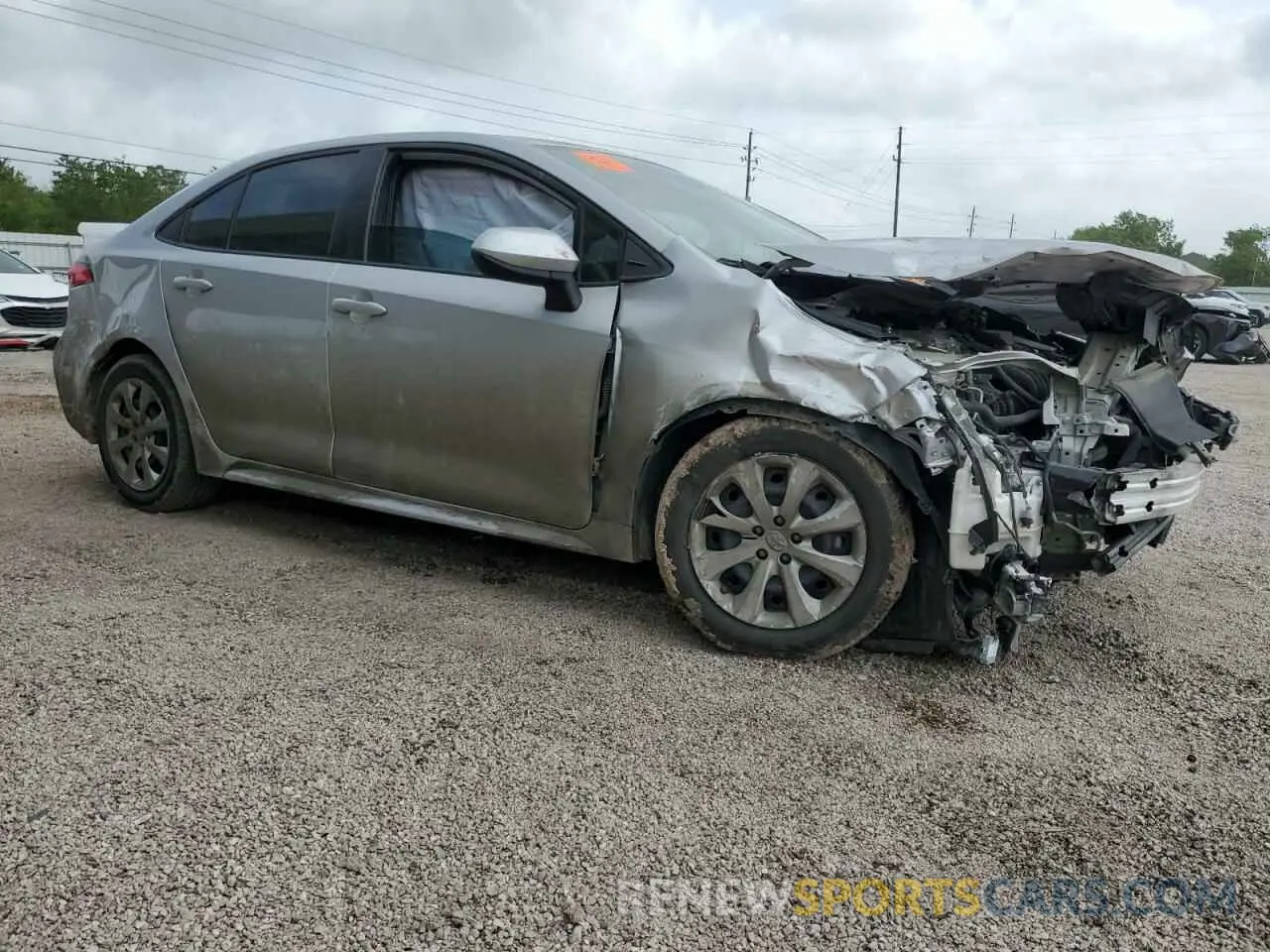 4 Photograph of a damaged car 5YFEPRAEXLP135500 TOYOTA COROLLA 2020