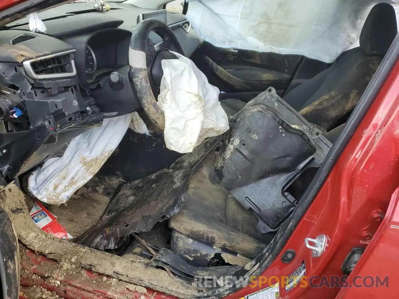 7 Photograph of a damaged car 5YFEPRAEXLP135996 TOYOTA COROLLA 2020