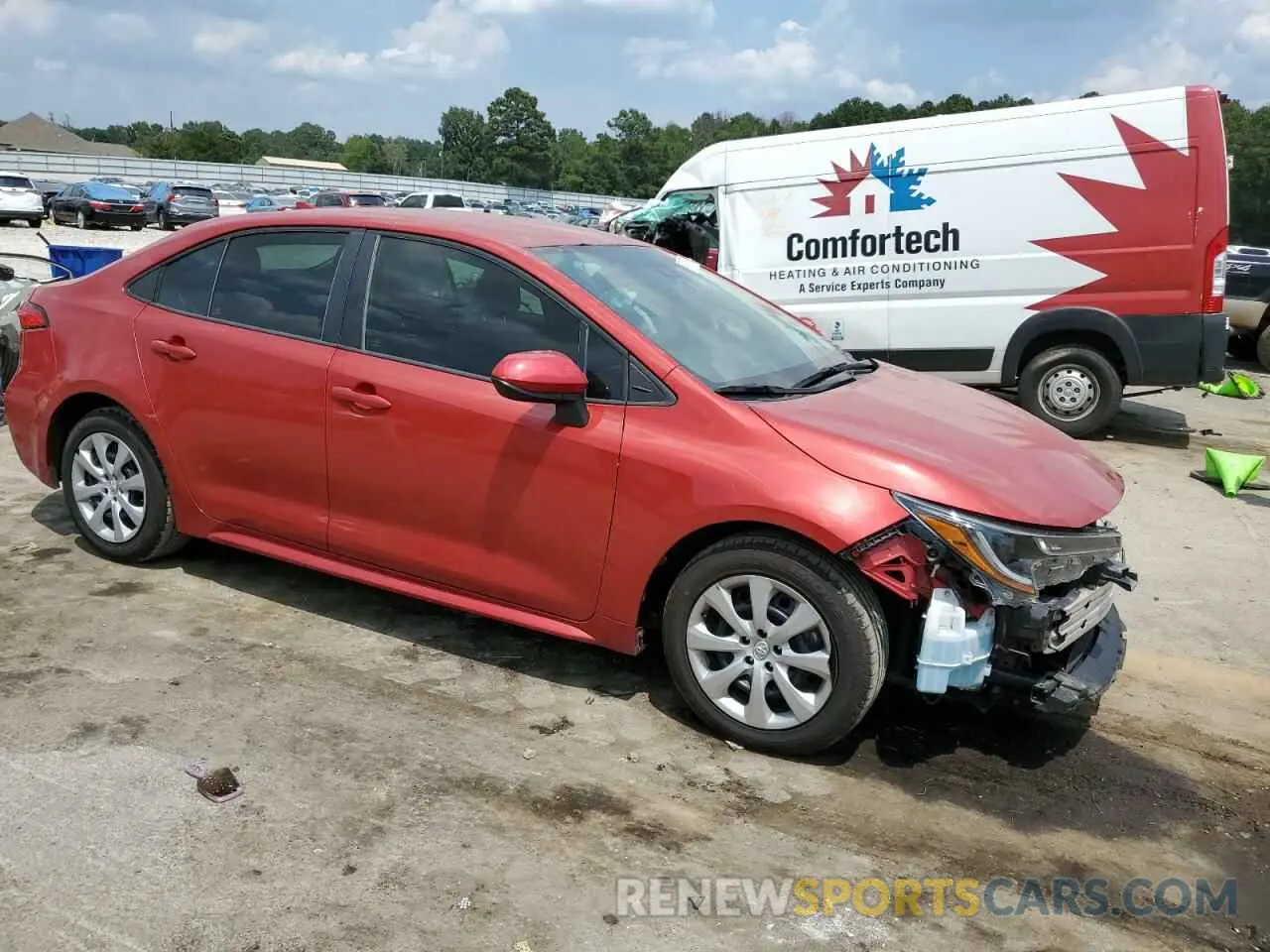 4 Photograph of a damaged car 5YFEPRAEXLP140275 TOYOTA COROLLA 2020