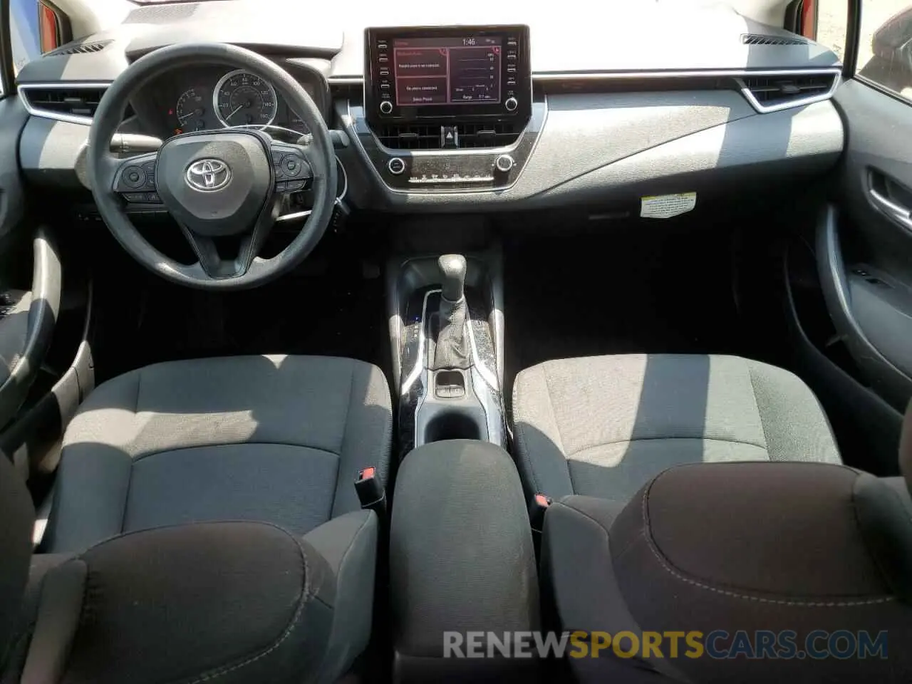 8 Photograph of a damaged car 5YFEPRAEXLP140275 TOYOTA COROLLA 2020
