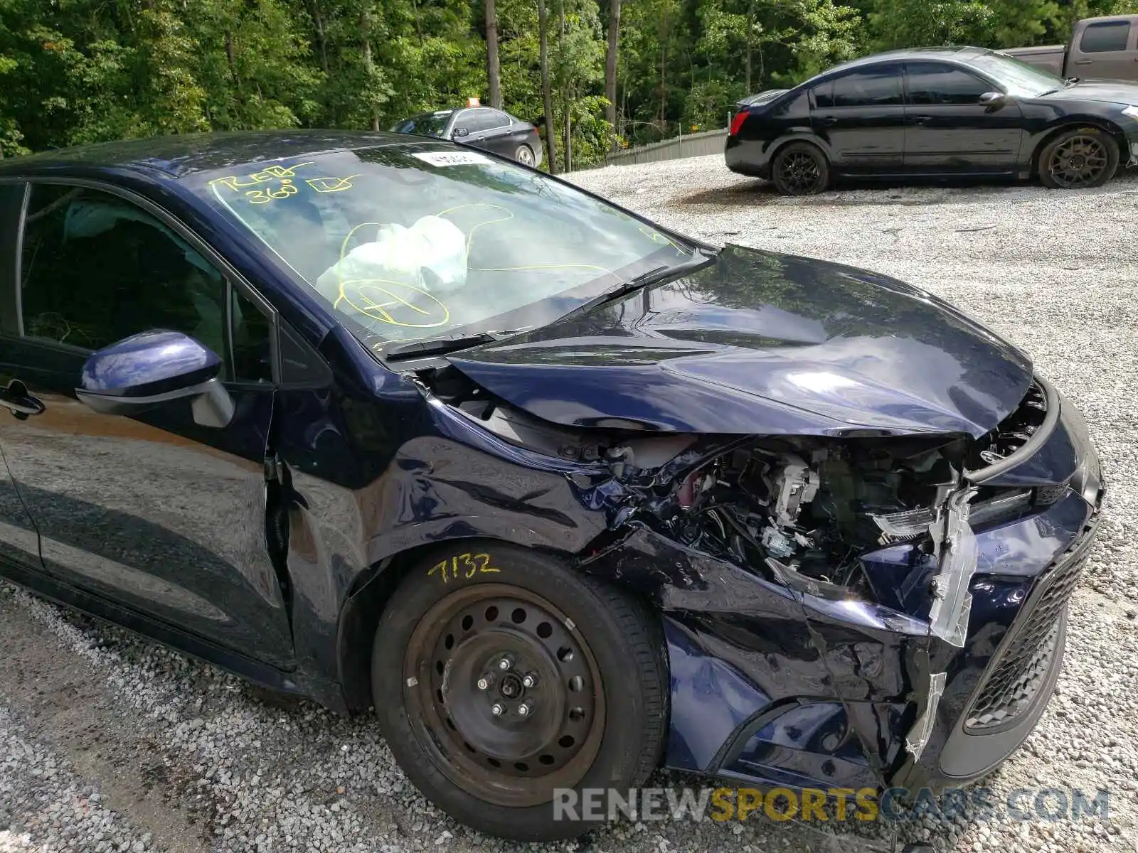 9 Photograph of a damaged car 5YFEPRAEXLP142981 TOYOTA COROLLA 2020