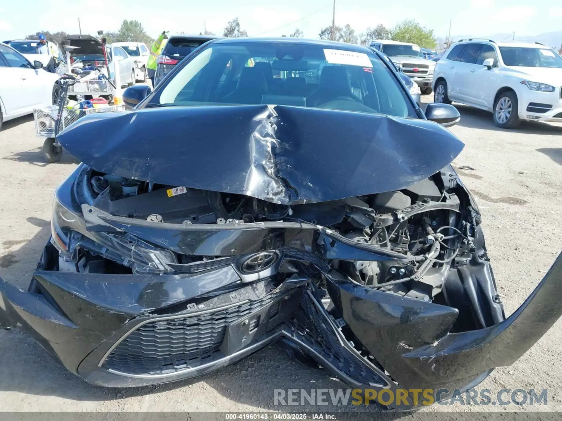 13 Photograph of a damaged car 5YFFPRAE4LP101458 TOYOTA COROLLA 2020
