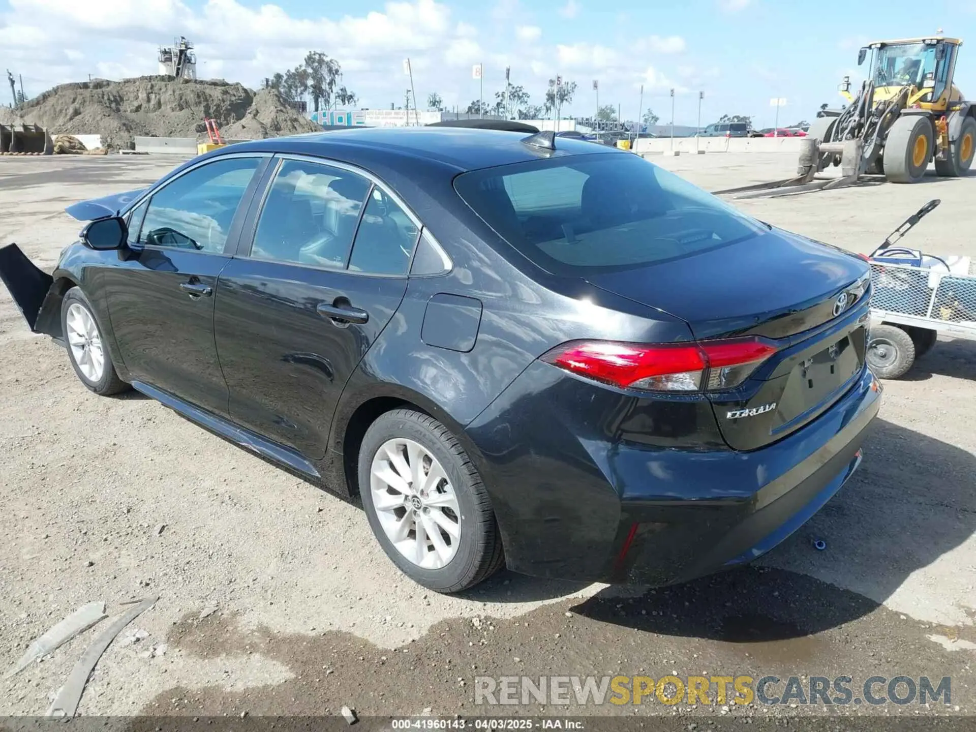 3 Photograph of a damaged car 5YFFPRAE4LP101458 TOYOTA COROLLA 2020