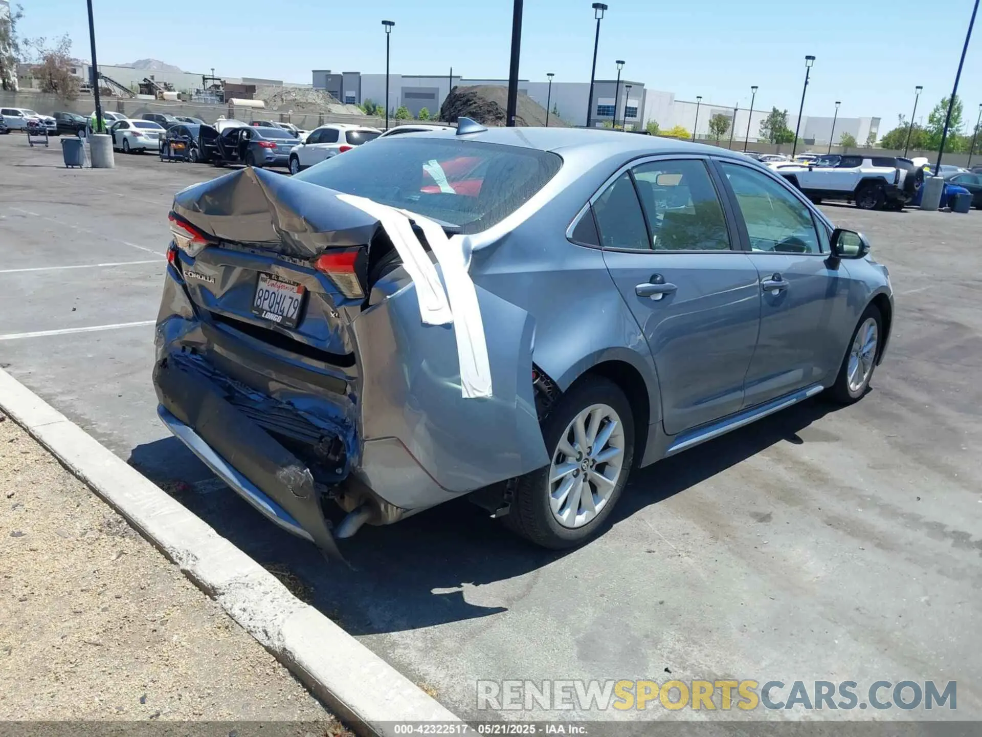 4 Photograph of a damaged car 5YFFPRAE4LP107857 TOYOTA COROLLA 2020