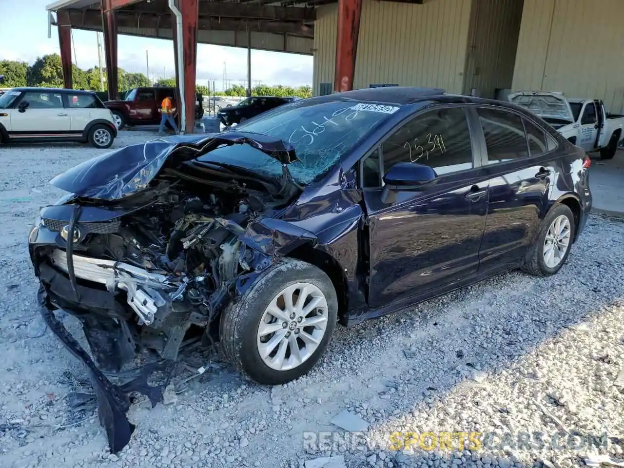 1 Photograph of a damaged car 5YFHPRAE0LP045642 TOYOTA COROLLA 2020