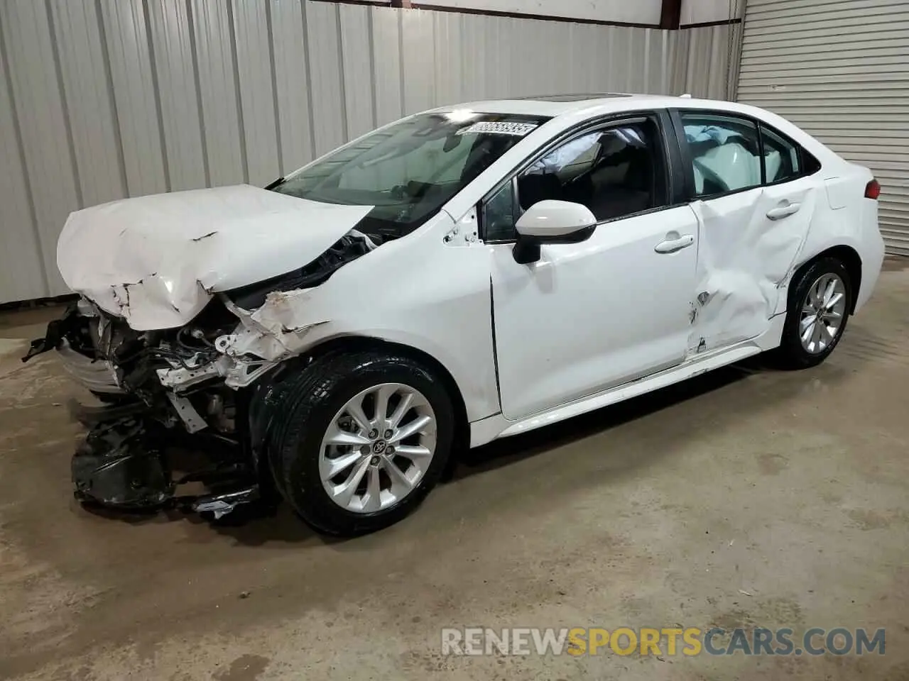 1 Photograph of a damaged car 5YFHPRAE1LP018675 TOYOTA COROLLA 2020